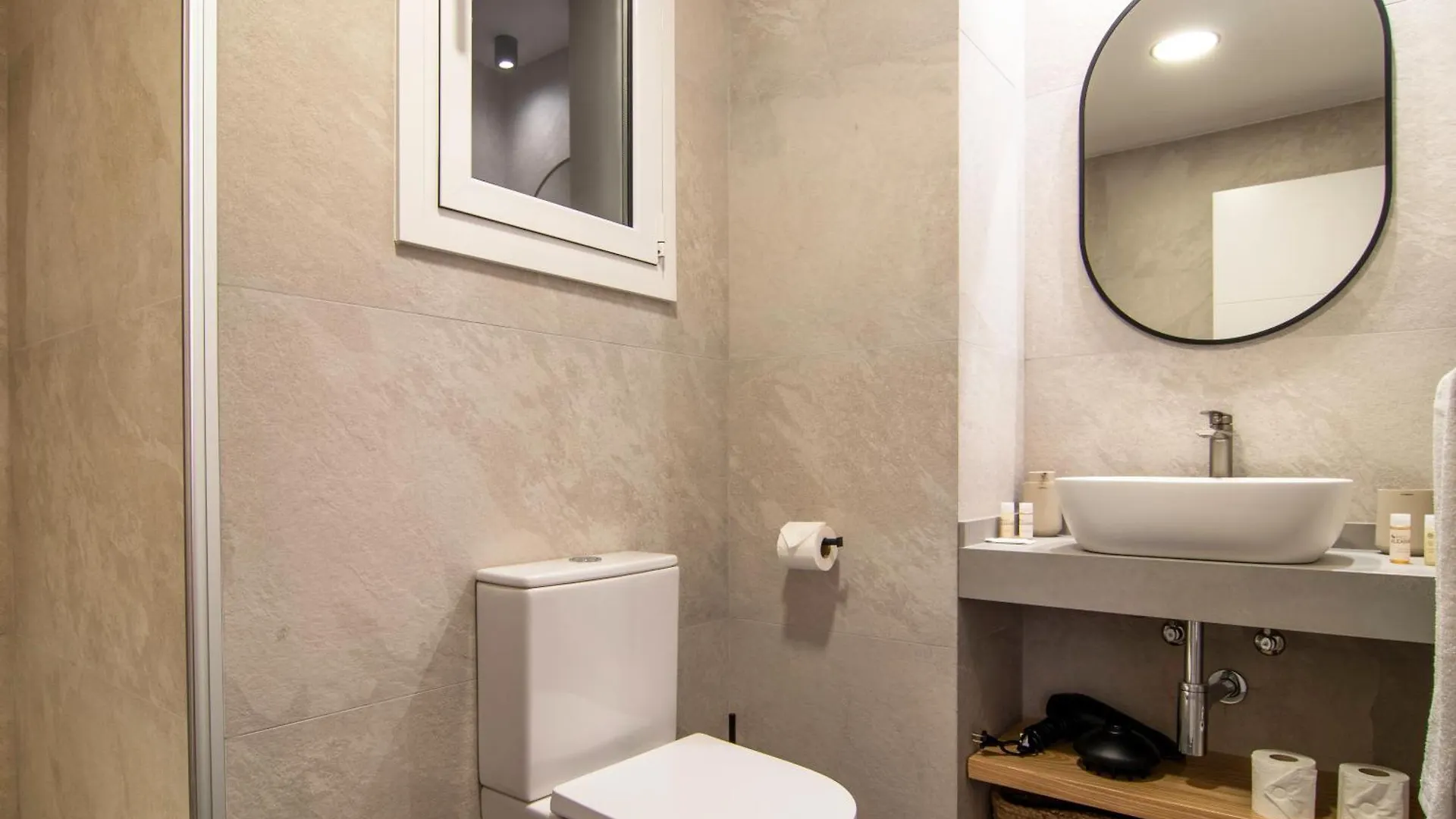 Stay U-Nique Apartment Comte Gueell Barcelona Spanien